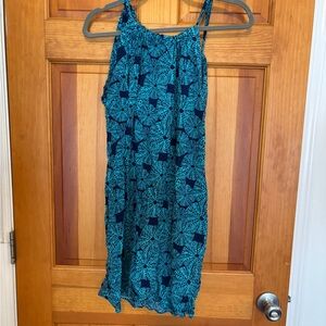 Escapada Blue and Green Patterned Garment